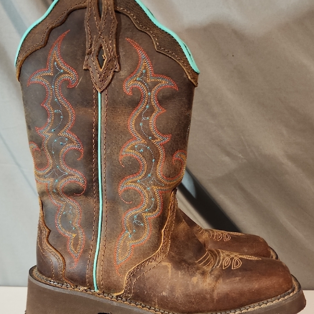 Justin Boots Brown Ankle Boots with Turquoise and Orange Embroidery - Picture 2 of 11